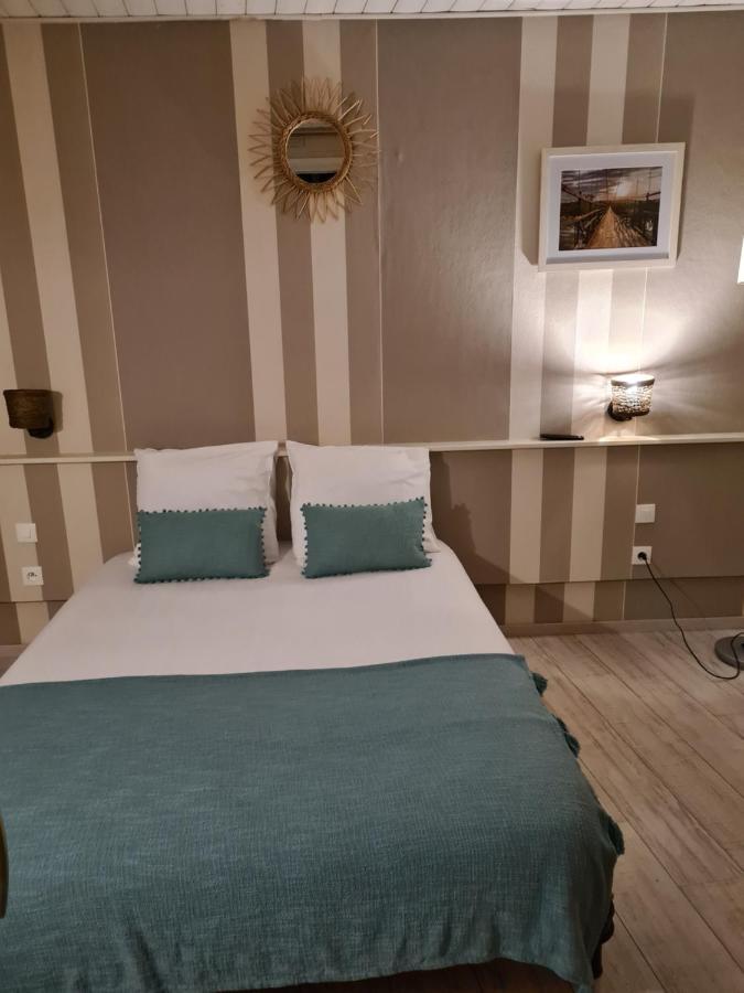 Le Royal Hotel Saint-Pol-sur-Ternoise Ngoại thất bức ảnh
